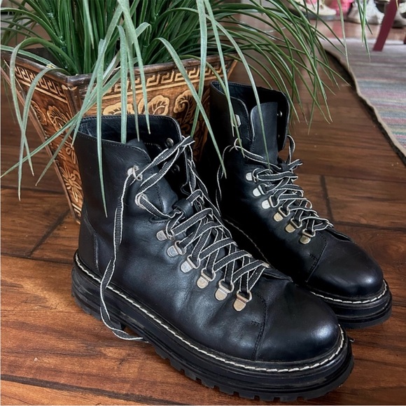Urban Outfitters Real Leather Grunge Combat Lace Up Boots - Picture 3 of 8